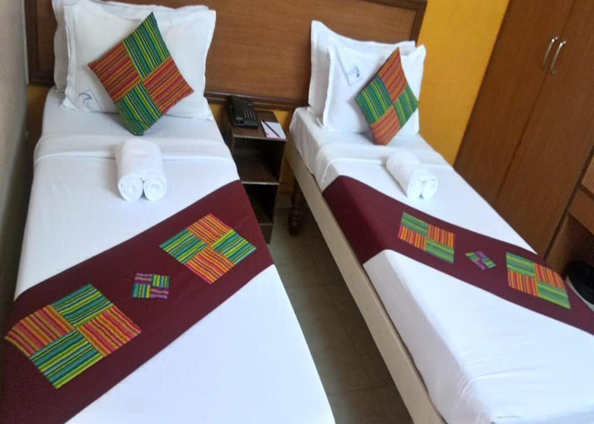 Hotel Akshara Regency, Yeshwanthpur Bangalore Exterior foto
