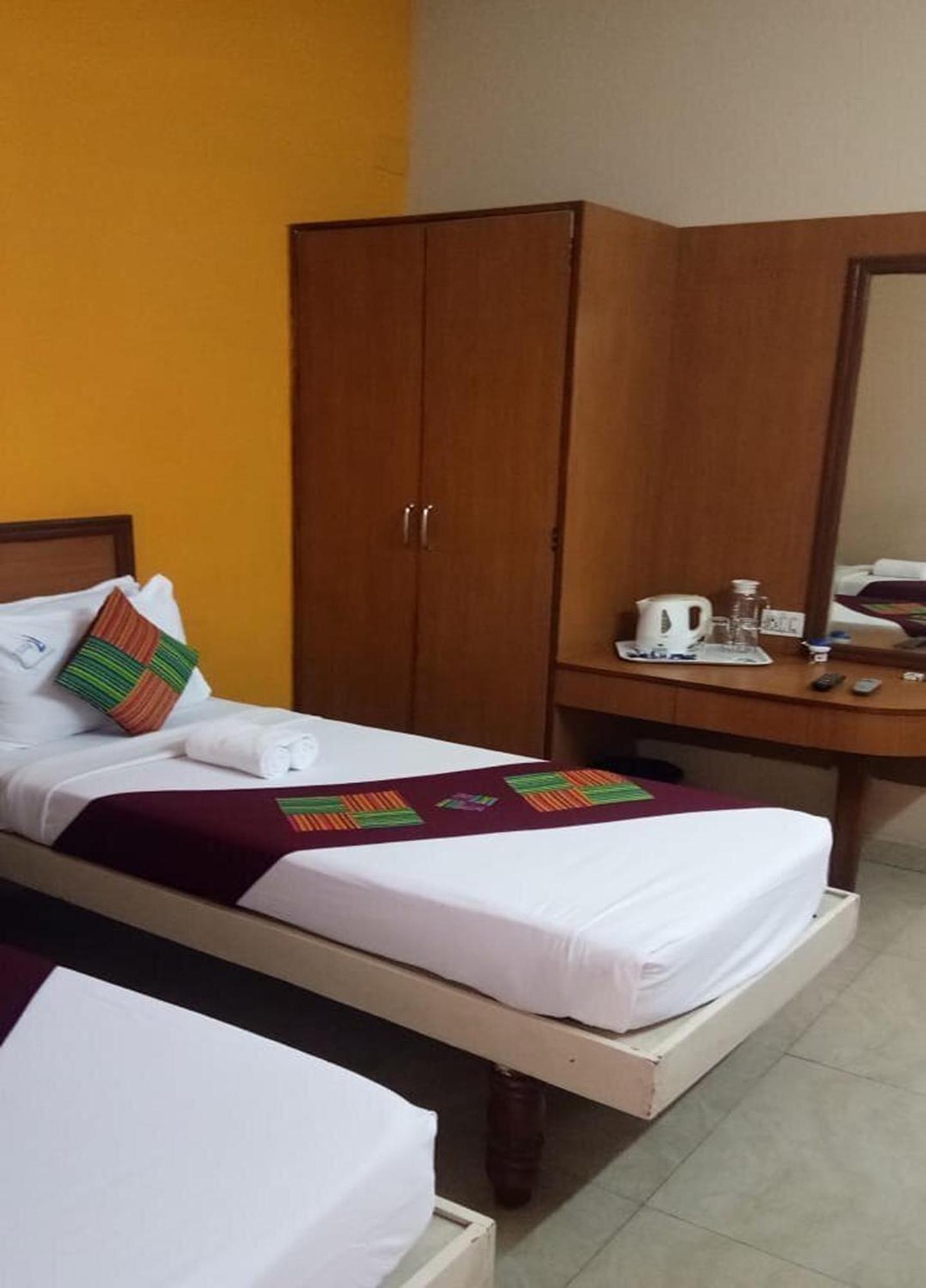 Hotel Akshara Regency, Yeshwanthpur Bangalore Exterior foto